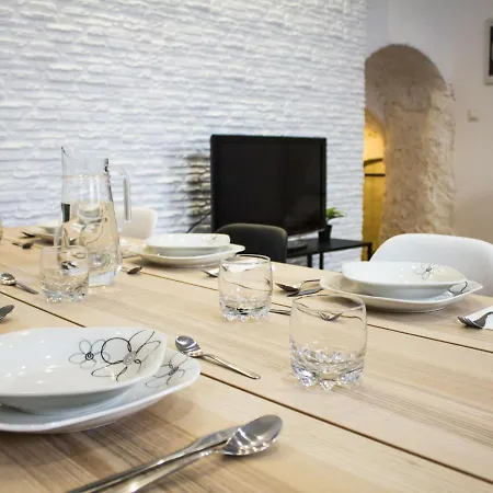 Holiday home Cueva De Lindaraja By Interhome