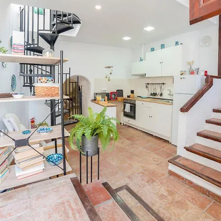 Cueva De Lindaraja By Interhome Holiday home *