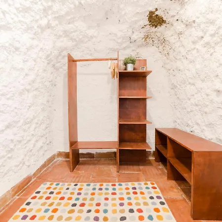 Cueva De Lindaraja By Interhome * Granada