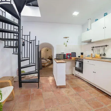 Cueva De Lindaraja By Interhome * Granada